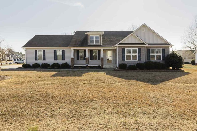 231 Carissa Dr, Smithfield, NC 27577