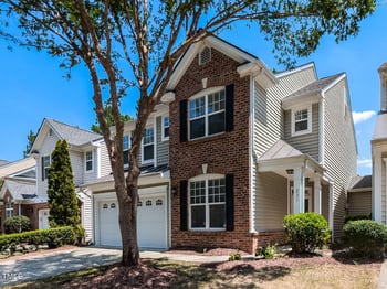 231 Churchview St, Cary, NC 27513