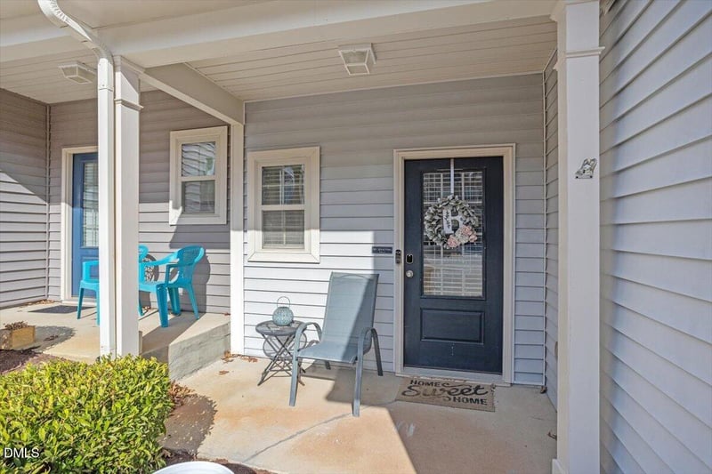 231 Cypress Hill Ln, Holly Springs, NC 27540