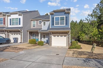 231 Cypress Hill Ln, Holly Springs, NC 27540
