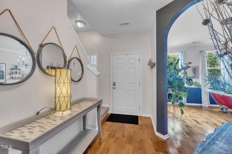 231 Grindstone Dr, Apex, NC 27502