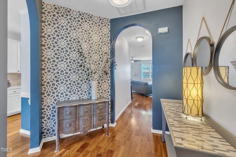 231 Grindstone Dr, Apex, NC 27502