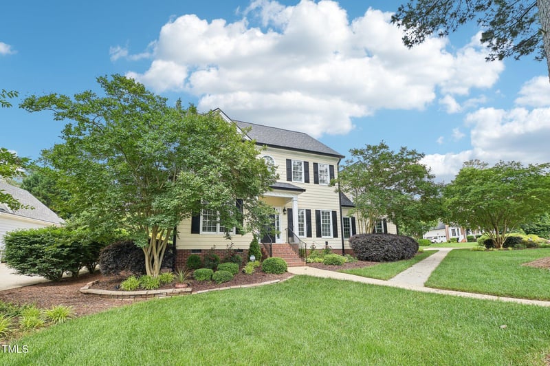231 Heather Bluffs Dr, Garner, NC 27529