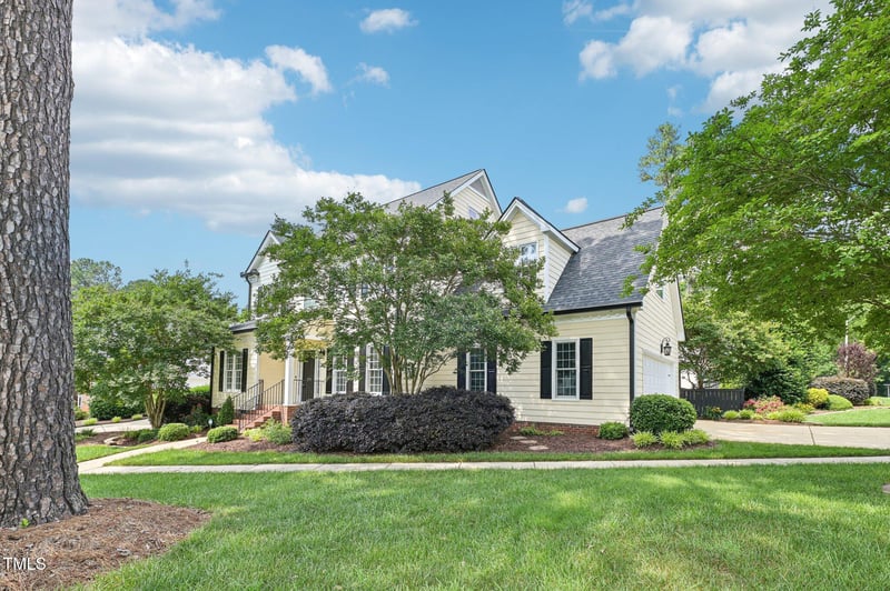 231 Heather Bluffs Dr, Garner, NC 27529