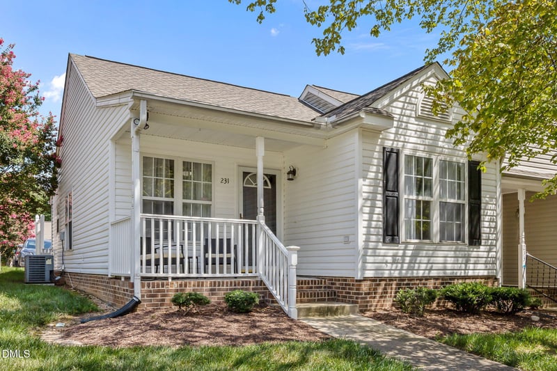 231 Highgate Cir, Wake Forest, NC 27587