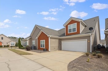 231 Nandina Ct, Fayetteville, NC 28311