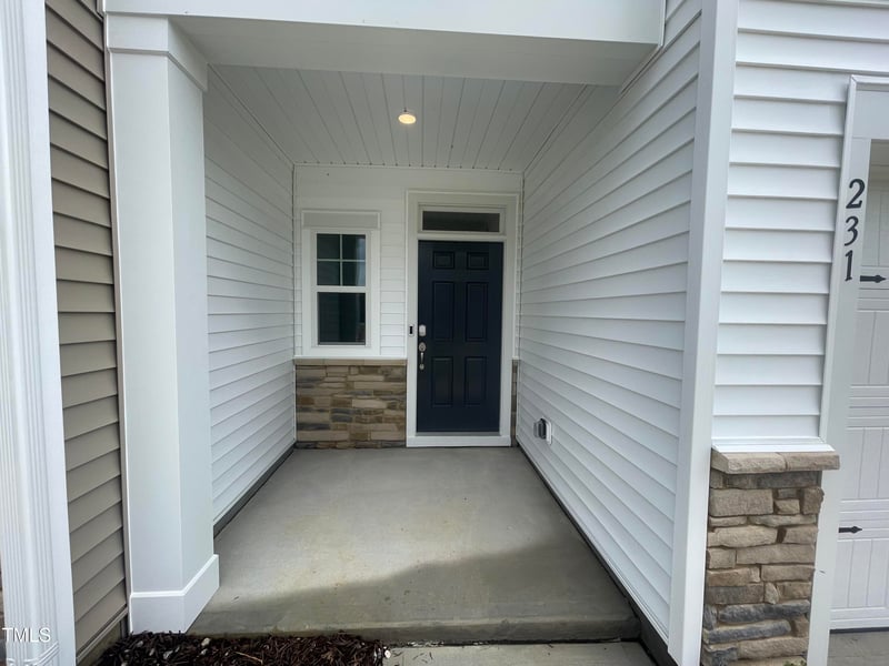 231 Paramount Dr, Smithfield, NC 27577