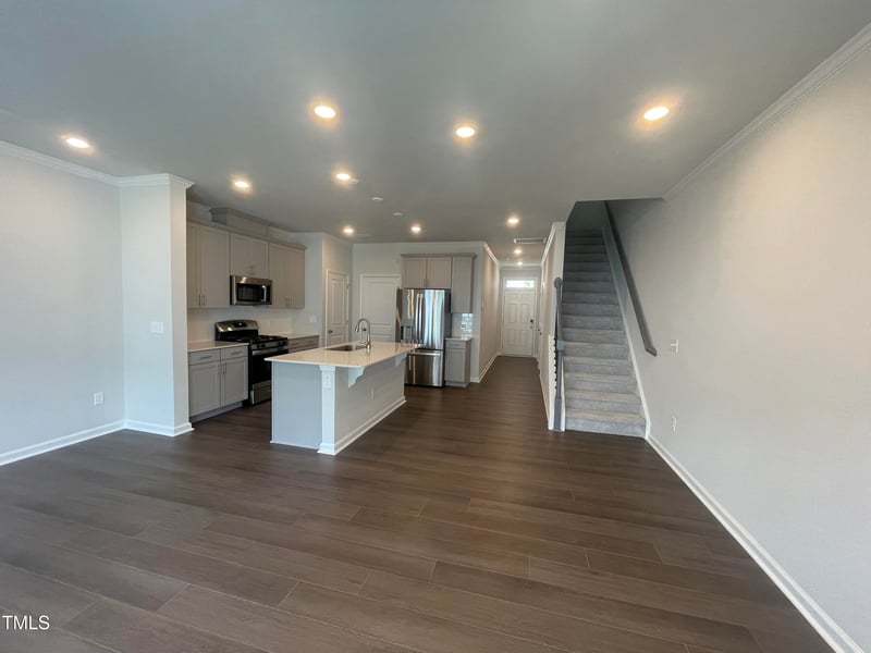 231 Paramount Dr, Smithfield, NC 27577