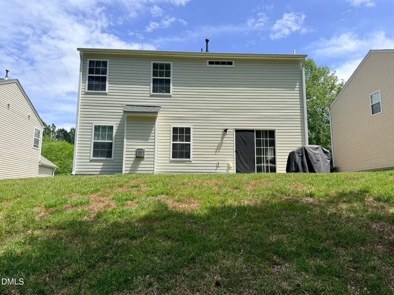 231 Pebblestone Dr, Durham, NC 27703