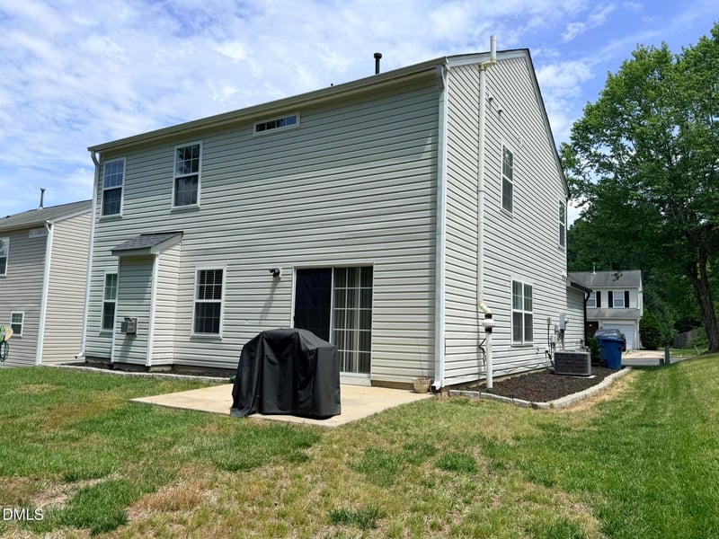 231 Pebblestone Dr, Durham, NC 27703