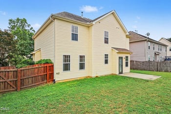 231 E Quailwood Dr, Fuquay Varina, NC 27526