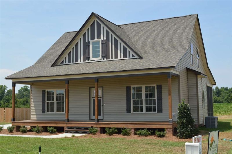 231 Westchase Dr, Clayton, NC 27527