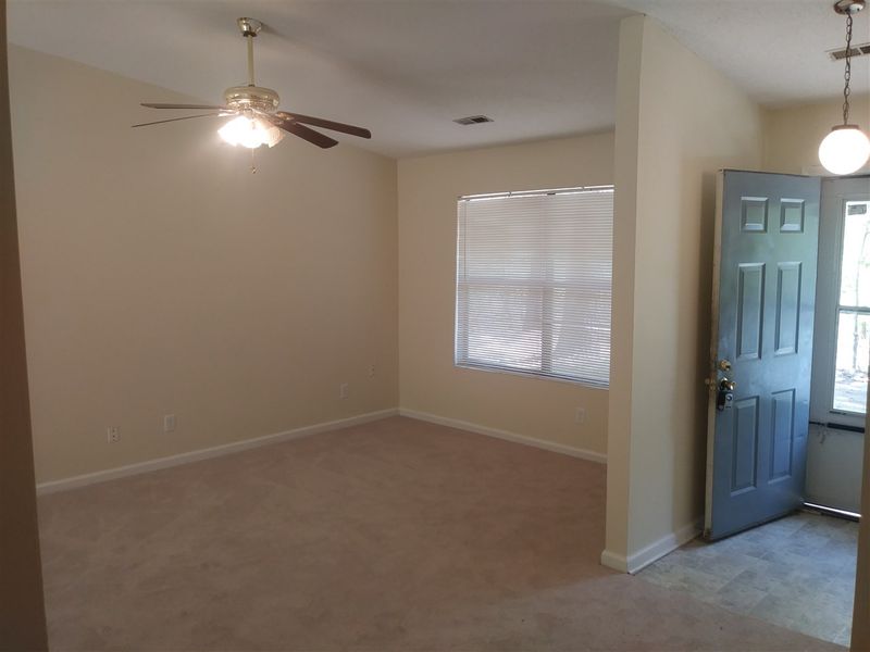 2310 Esther Dr #2310, Chapel Hill, NC 27516