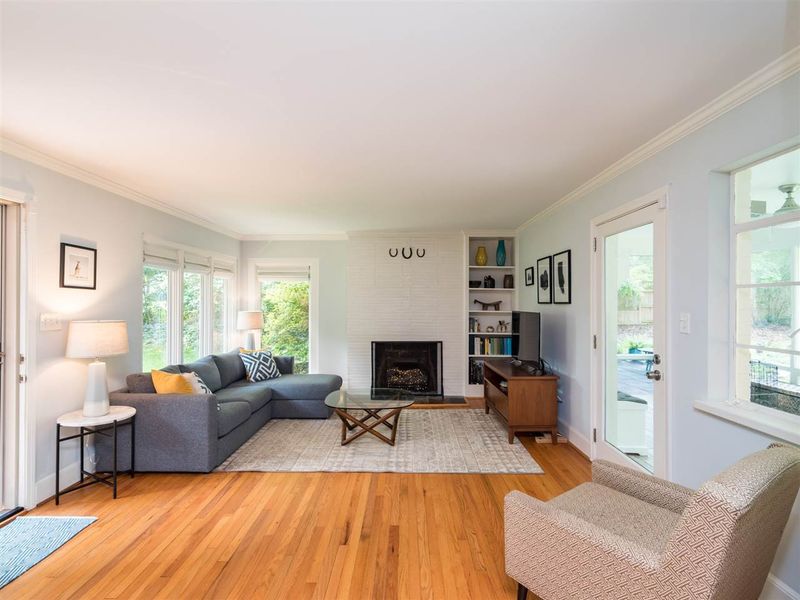 2310 Indian Trl, Durham, NC 27705