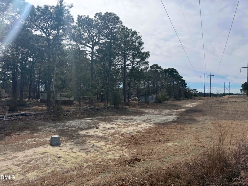 2310 Watson Lake Rd, Fayetteville, NC 28306