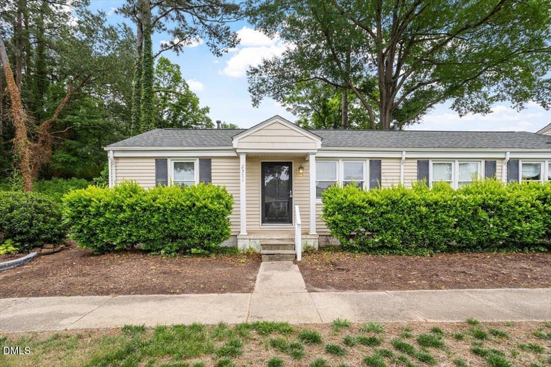 2312 Bernard St, Raleigh, NC 27608