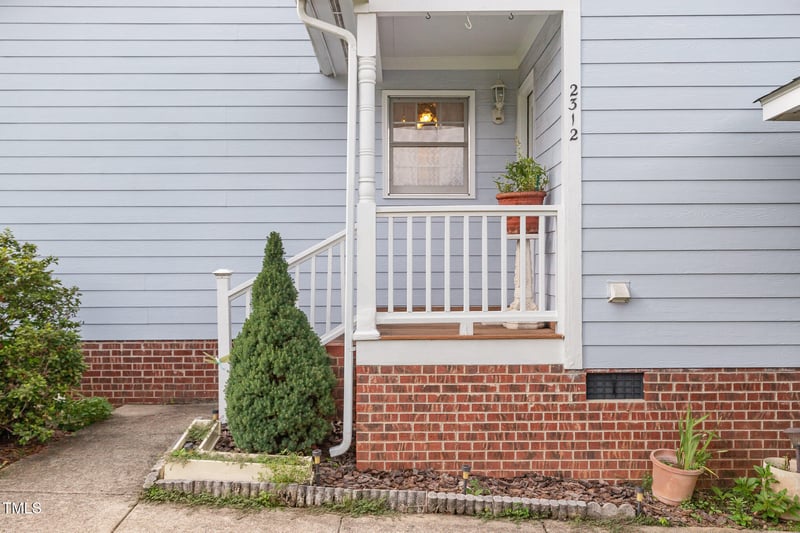 2312 Buckstone Ct, Fuquay Varina, NC 27526