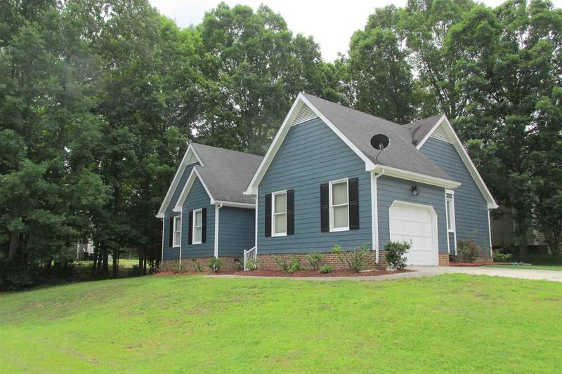 2312 Cynthia Dr, Durham, NC 27704