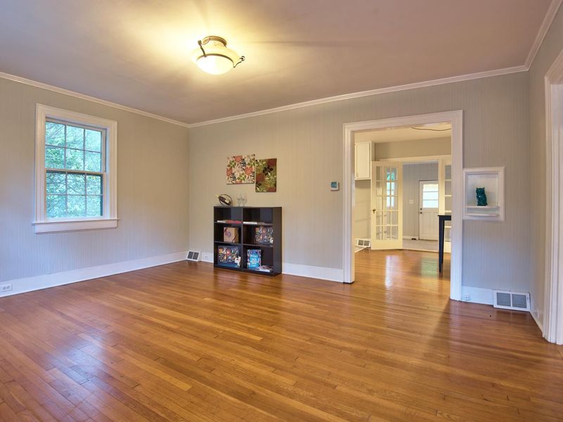 2312 Huron St, Durham, NC 27707
