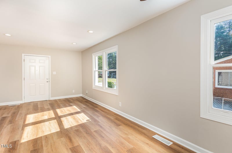 2312 Shannon St, Raleigh, NC 27610