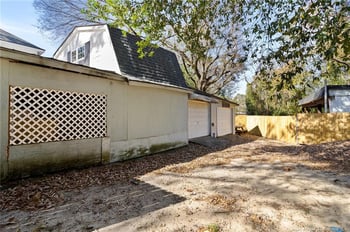 2313 Applebury Ln, Fayetteville, NC 28306