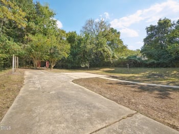 2313 Dandridge Dr, Raleigh, NC 27610