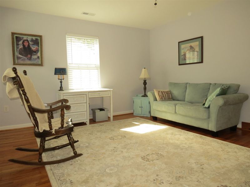 2313 Ellington St, Durham, NC 27704