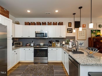 2313 Gathering Square Ct, Fuquay Varina, NC 27526