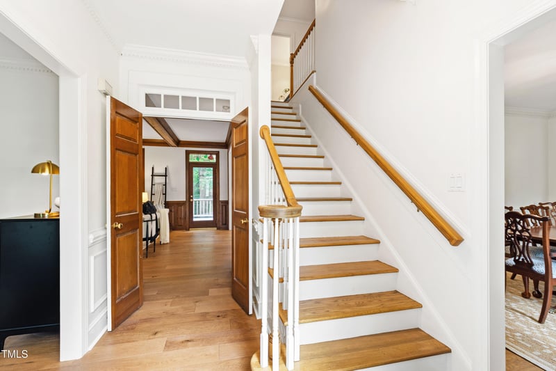 2313 Heartley Dr, Raleigh, NC 27615