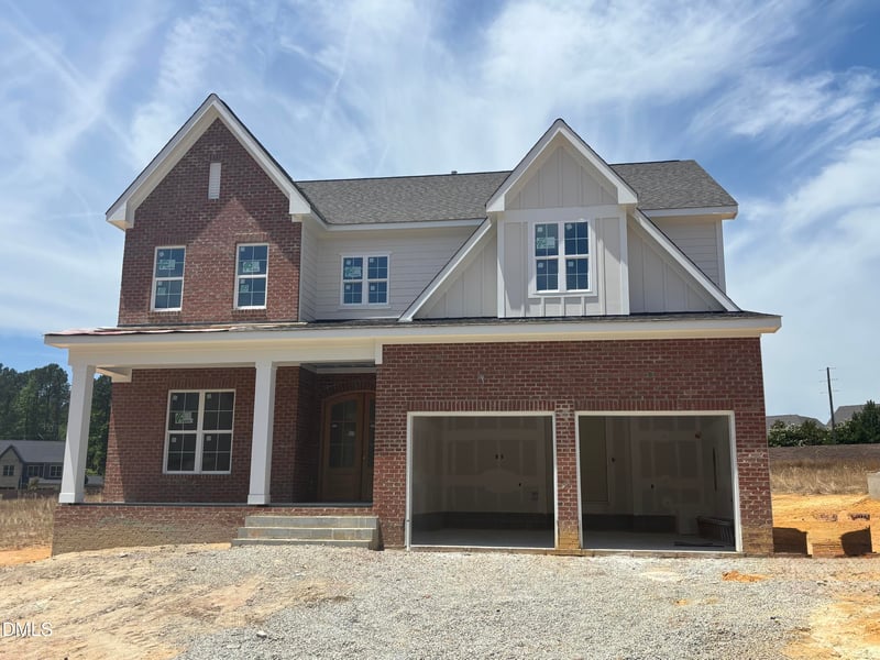 2313 Hilltop Bluffs Ct, Fuquay Varina, NC 27526