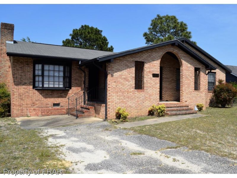 2313 Rustic Trl, Fayetteville, NC 28306