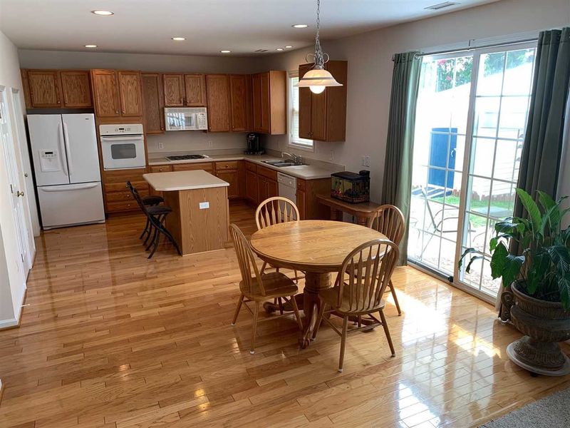 2313 Stony Bottom Dr, Raleigh, NC 27610