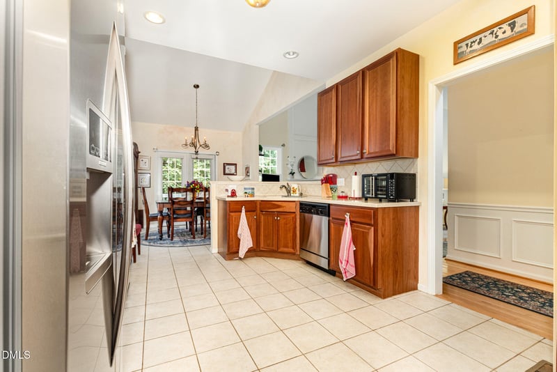2313 Summit Dr, Hillsborough, NC 27278
