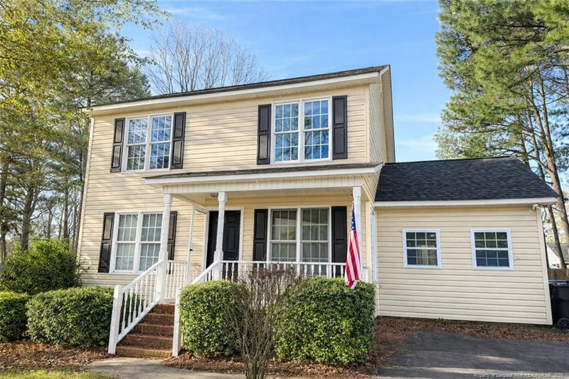 2313 Weatherwood Ct, Sanford, NC 27330