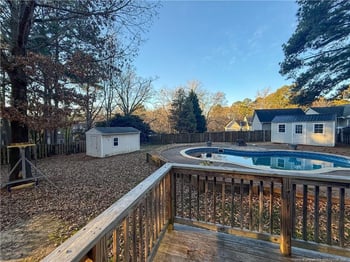 2313 Weatherwood Ct, Sanford, NC 27330