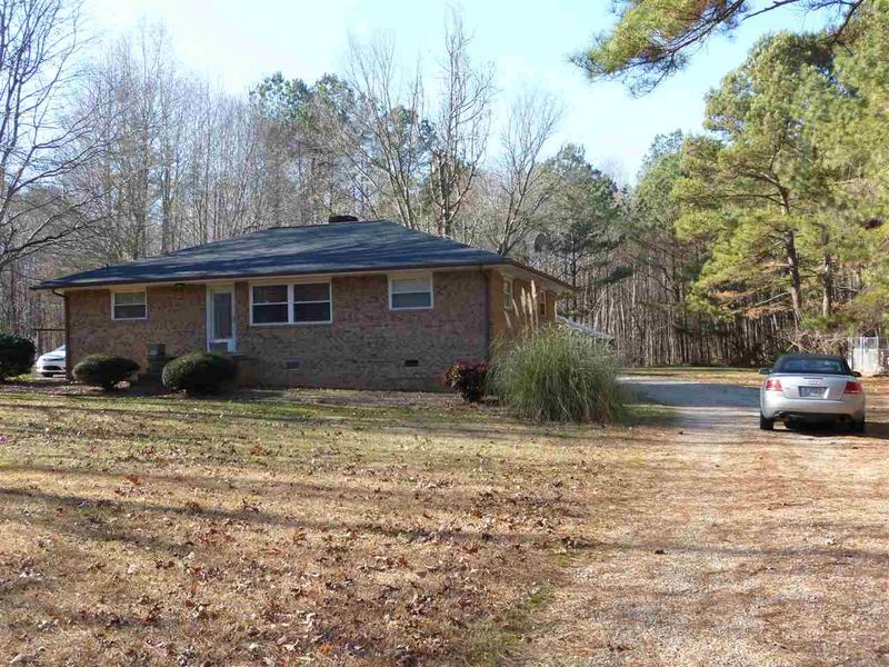 2314 Carpenter Pond Rd, Raleigh, NC 27613