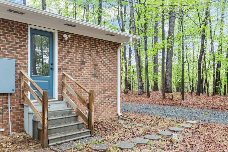 2314 Clements Dr, Durham, NC 27704
