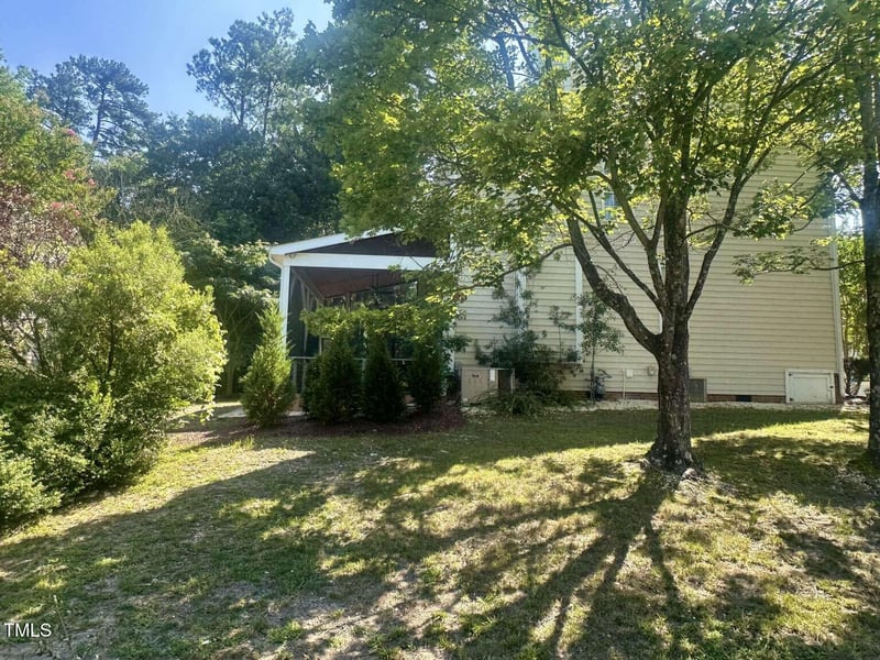 2314 Colony Woods Dr, Apex, NC 27523