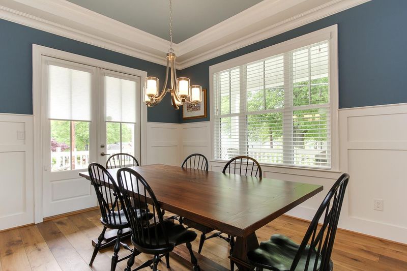 2315 Bedford Ave, Raleigh, NC 27607