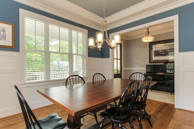 2315 Bedford Ave, Raleigh, NC 27607