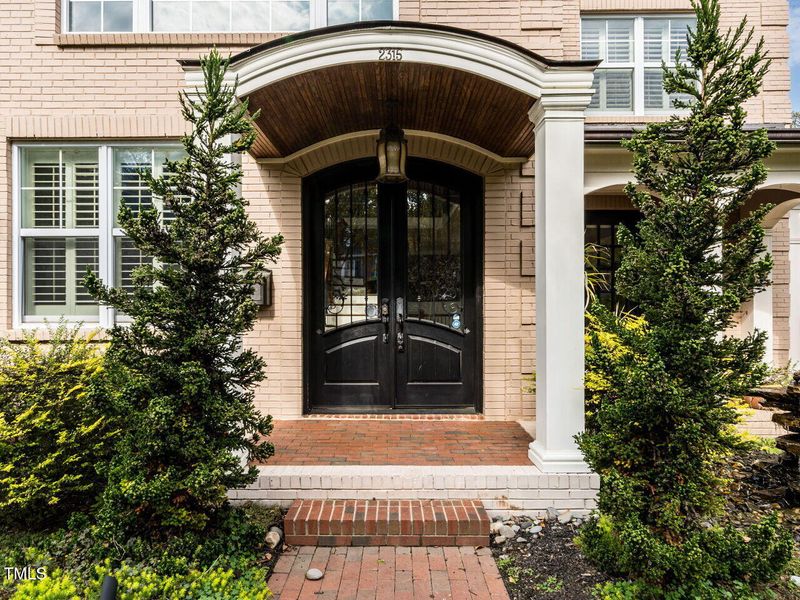 2315 Byrd St, Raleigh, NC 27608