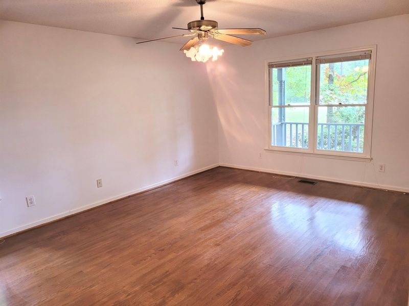 2315 Old Oxford Rd, Durham, NC 27704