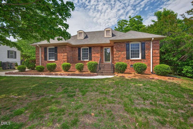 2315 Somers Ave, Burlington, NC 27215