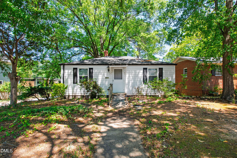 2316 Bedford Ave, Raleigh, NC 27607