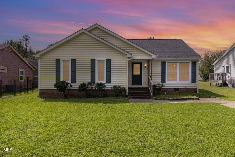 2316 Carthage Cir, Raleigh, NC 27604