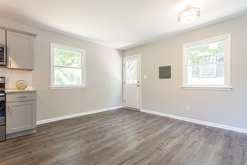 2316 Curtis St, Durham, NC 27707