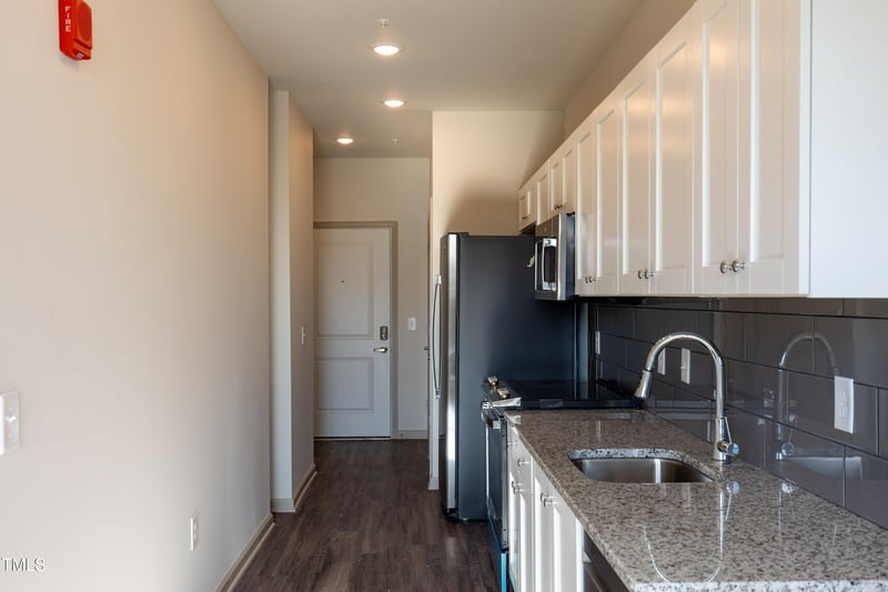 2316 Gathering Square Ct, Fuquay Varina, NC 27526