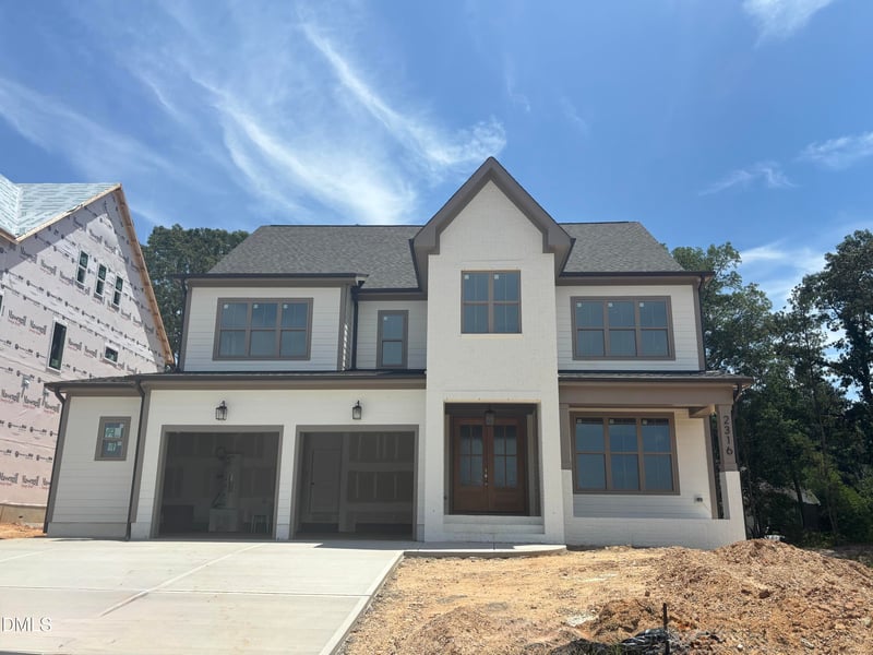 2316 Hilltop Bluffs Ct, Fuquay Varina, NC 27526