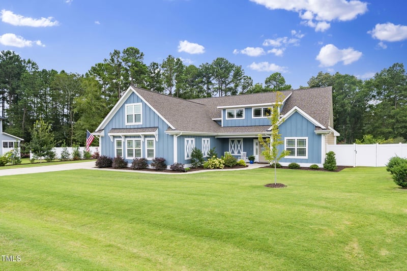 2316 Kingston Wood Dr, Fuquay Varina, NC 27526