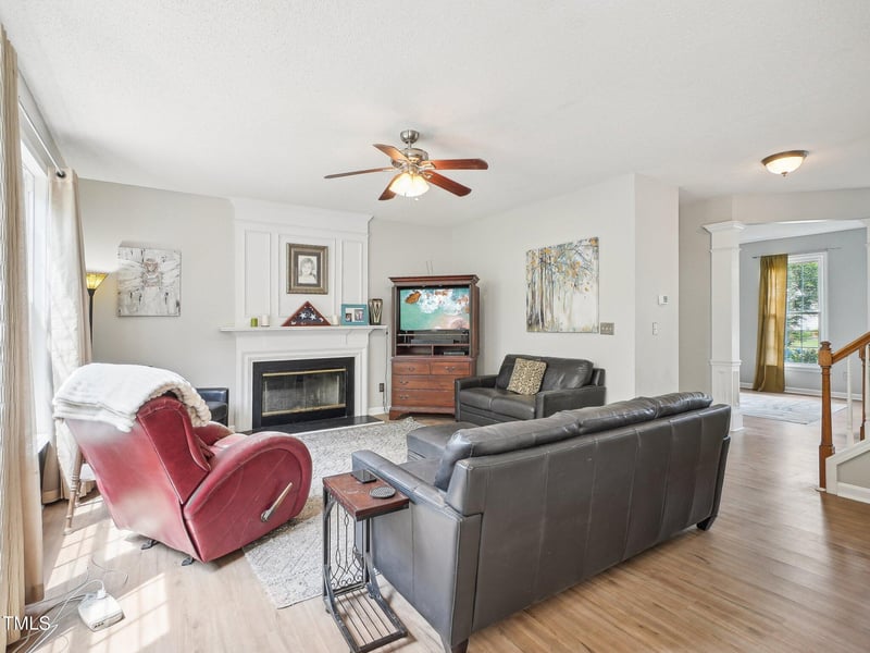 2317 Colony Woods Dr, Apex, NC 27523